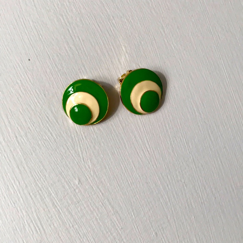 Green eye earrings.clip on earrings.
